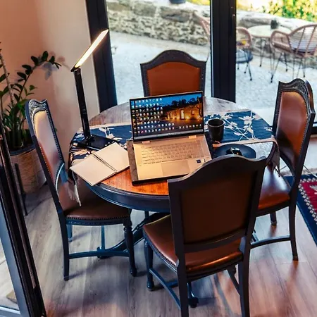 Refugio Com Jardim Perto Do Σαλέ Πόρτο