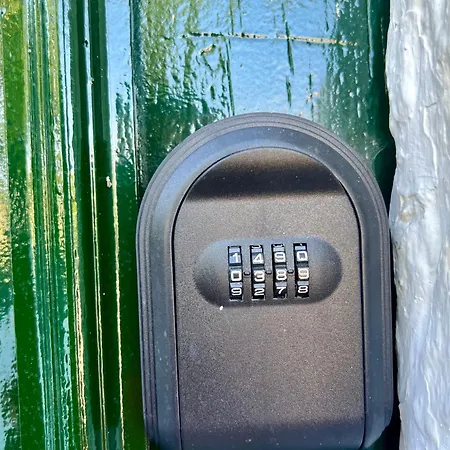 Refugio Com Jardim Perto Do * Порту