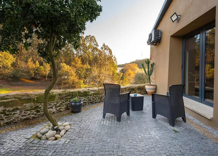 Refugio Com Jardim Perto Do Chalet *