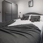 Dağ evi Refugio Com Jardim Perto Do *
